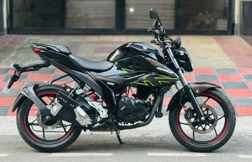 Suzuki Gixxer Fi DD Neon Black — ২০২৬ | ৬০০ কিমি