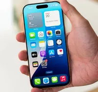 অ্যাপল iPhone 16 Pro 7
